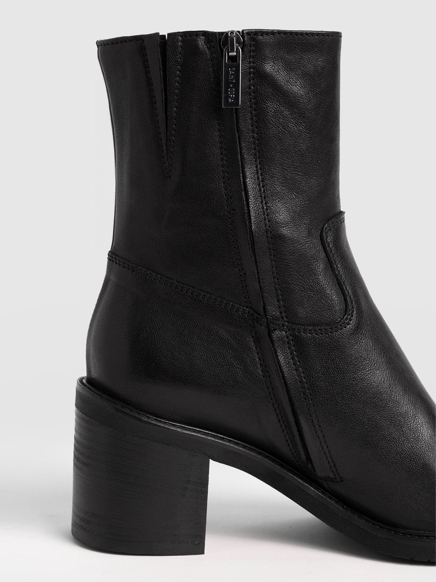 Dakota Ankle Boot - Black - Women's Shoes | Saint + Sofia® EU